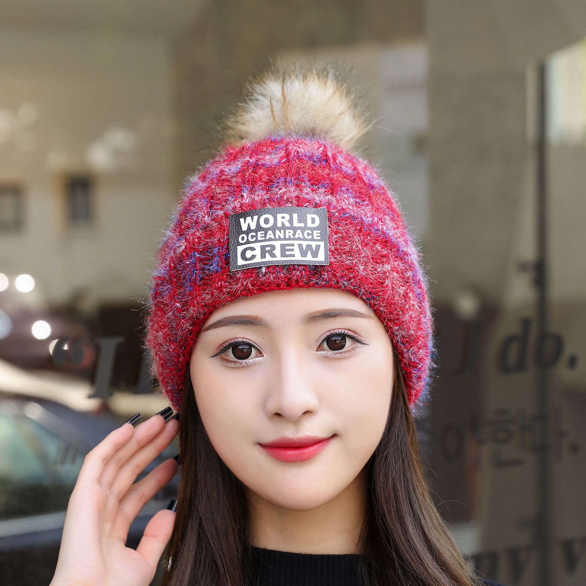 冬季女士毛毛纱提花毛线帽保暖加绒字母毛球针织帽出游防寒套头帽