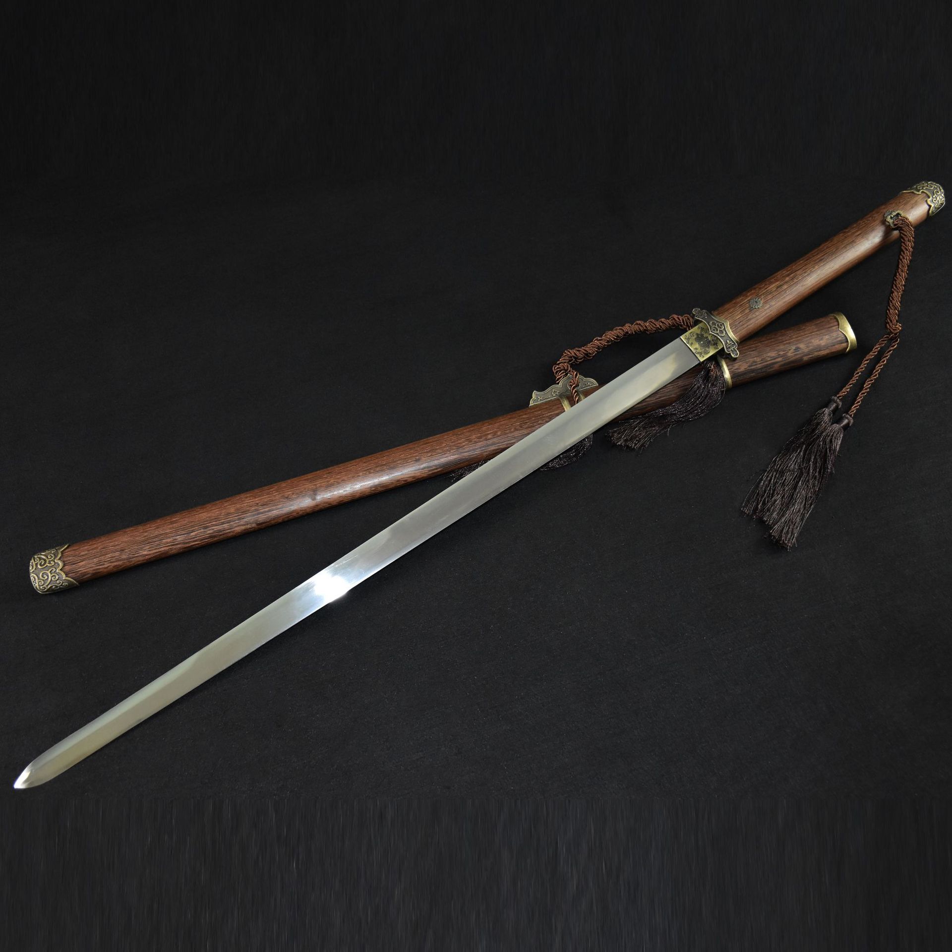 龙泉市刀剑碳钢手工锻打唐横刀一体素装直刀防身宝剑冷兵器未开刃