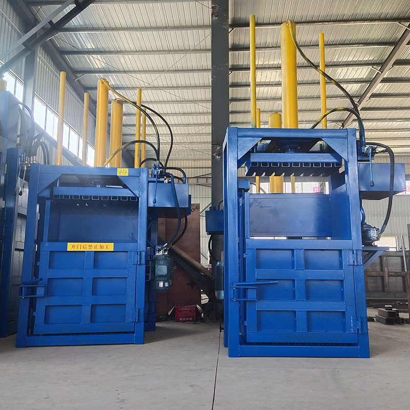 立式60吨80t纸皮打包机 pet易拉罐储物盒压扁压块机 侧开门打包机