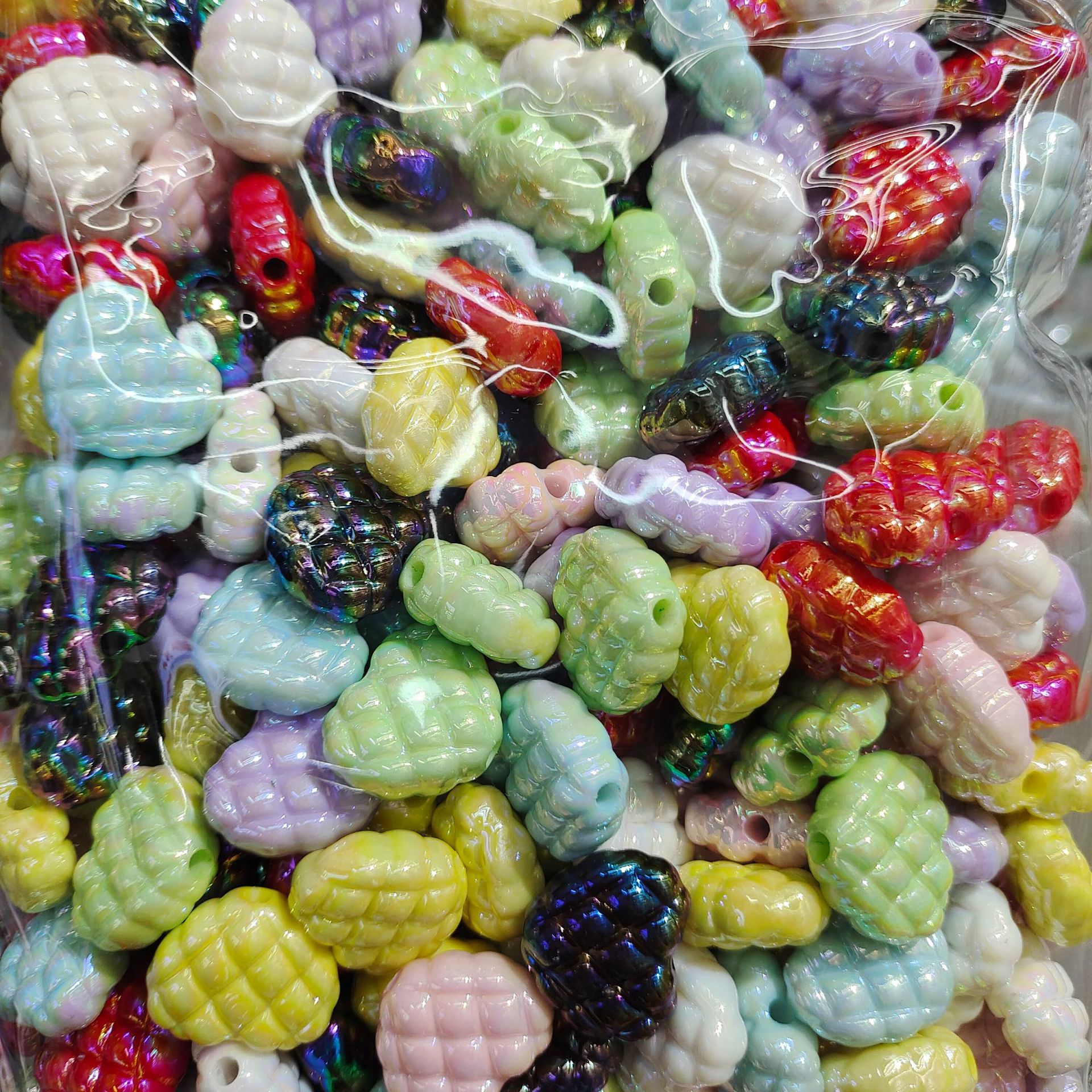 17*20mm亚克实色镀彩格子爱心竖孔串珠diy手机绳钥匙扣车挂配件