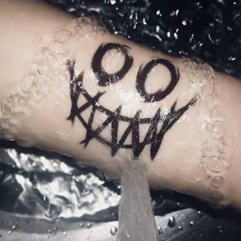 万圣节暗黑小丑鬼脸笑脸纹身贴ins防水男女持久手臂脖子逼真刺青