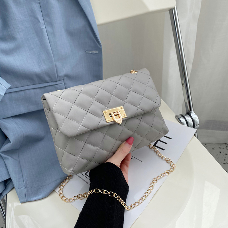 One Piece Dropshipping Japanese and Korean Simple Small Square Bag Fashion Diamond Embroidered Chain Shoulder Women's Corssbody Bag Foreign Trade Wholesale