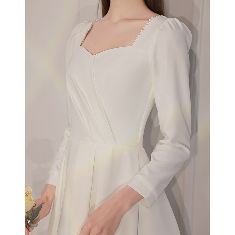白色轻小礼服平时可穿年会法式长袖订婚感女连衣裙领证小白裙