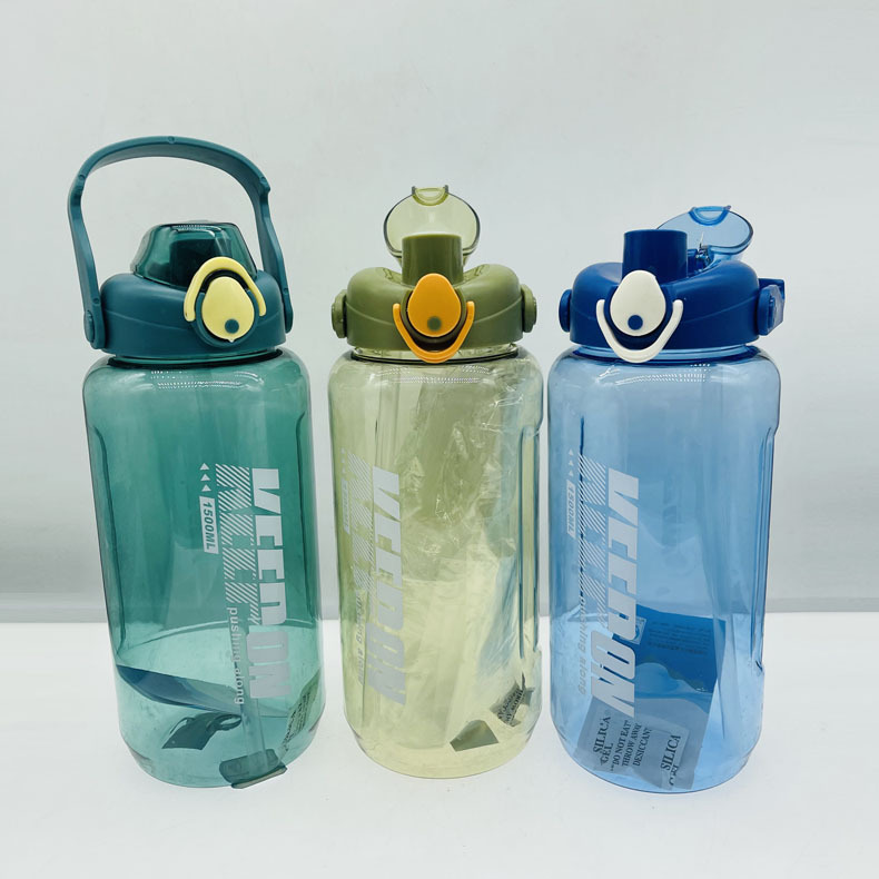 Tianyi New Sports Fitness Straw Sports Bottle Large Capacity 2000ml Portable Water Cup Male Kettle Water Bottle