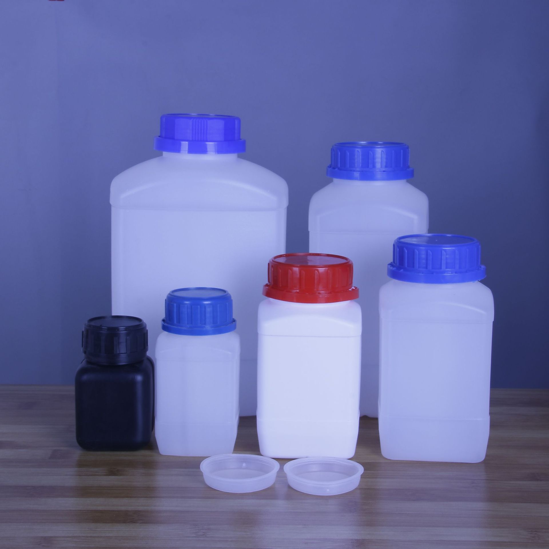 全新料大口方瓶塑料瓶广口化学固体试剂瓶带内盖1l500g250ml