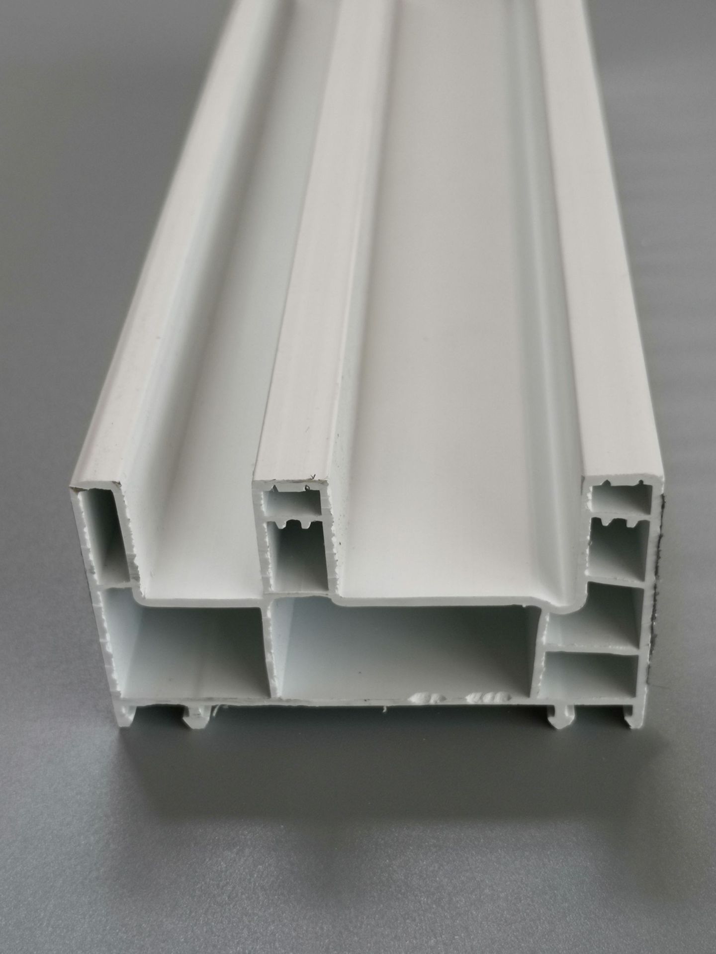 75三轨upvc塑钢窗型广东塑钢推拉门窗型材定制塑钢三轨厂家直供