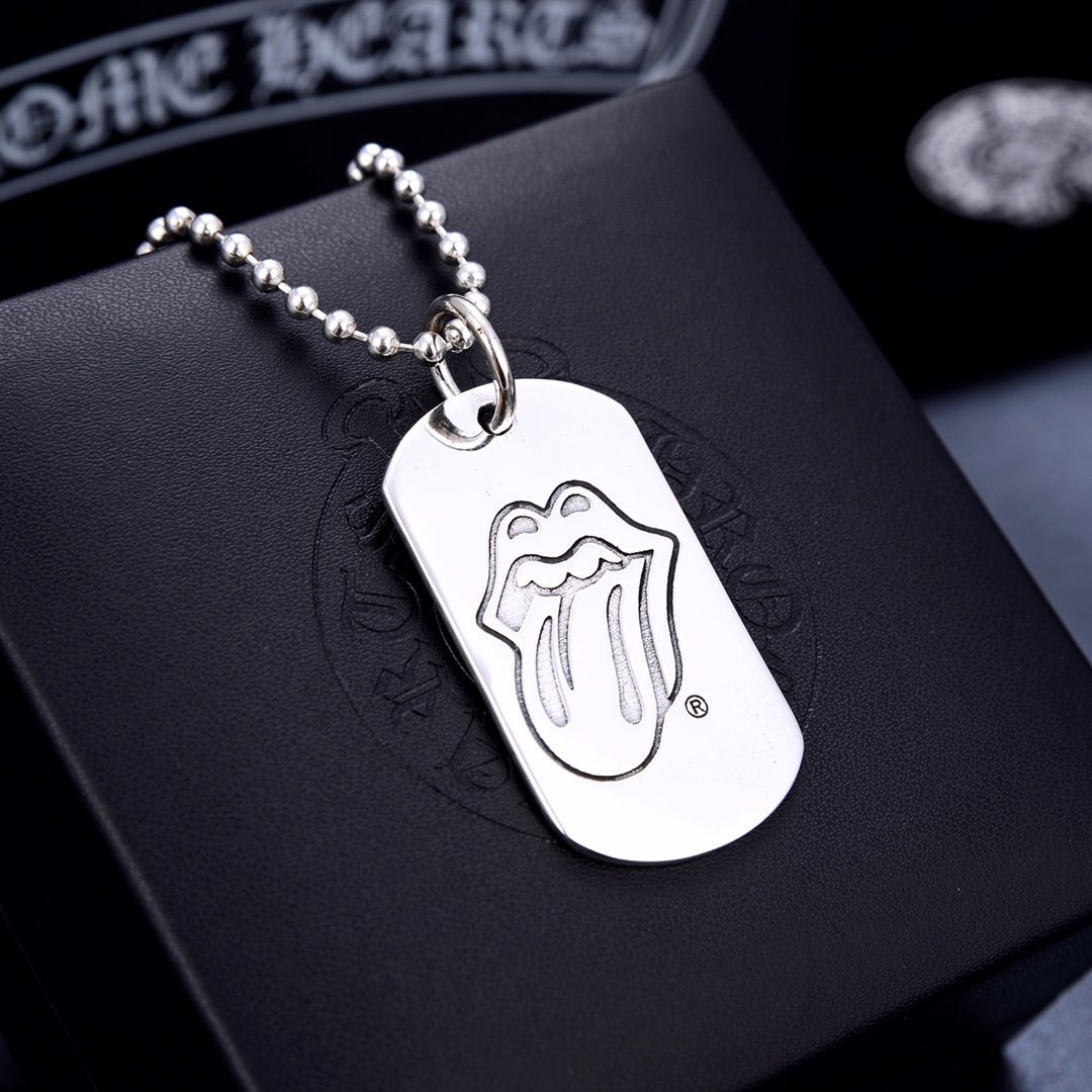s925纯银个性潮牌大舌头吊牌项链时尚简约百搭款潮流男女款t恤链