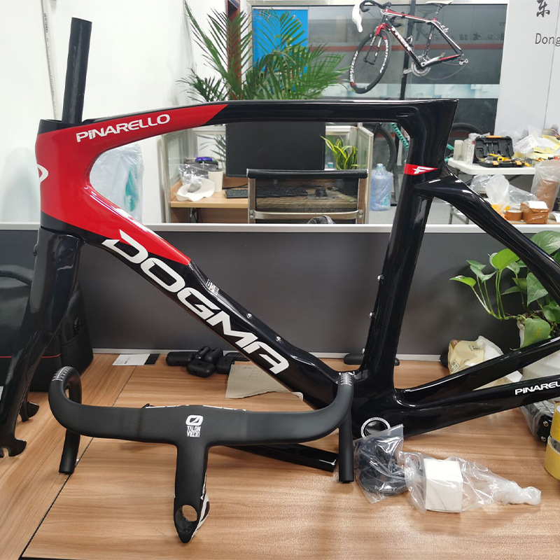 f14全碳纤维公路车架自行车赛车f皮娜车架碟刹桶抽圈刹弯把黑红色