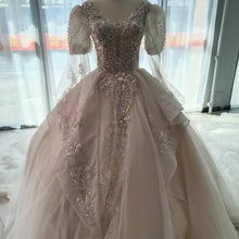 主婚纱新款新娘蓬蓬裙 v领贴钻重工婚纱wedding gown