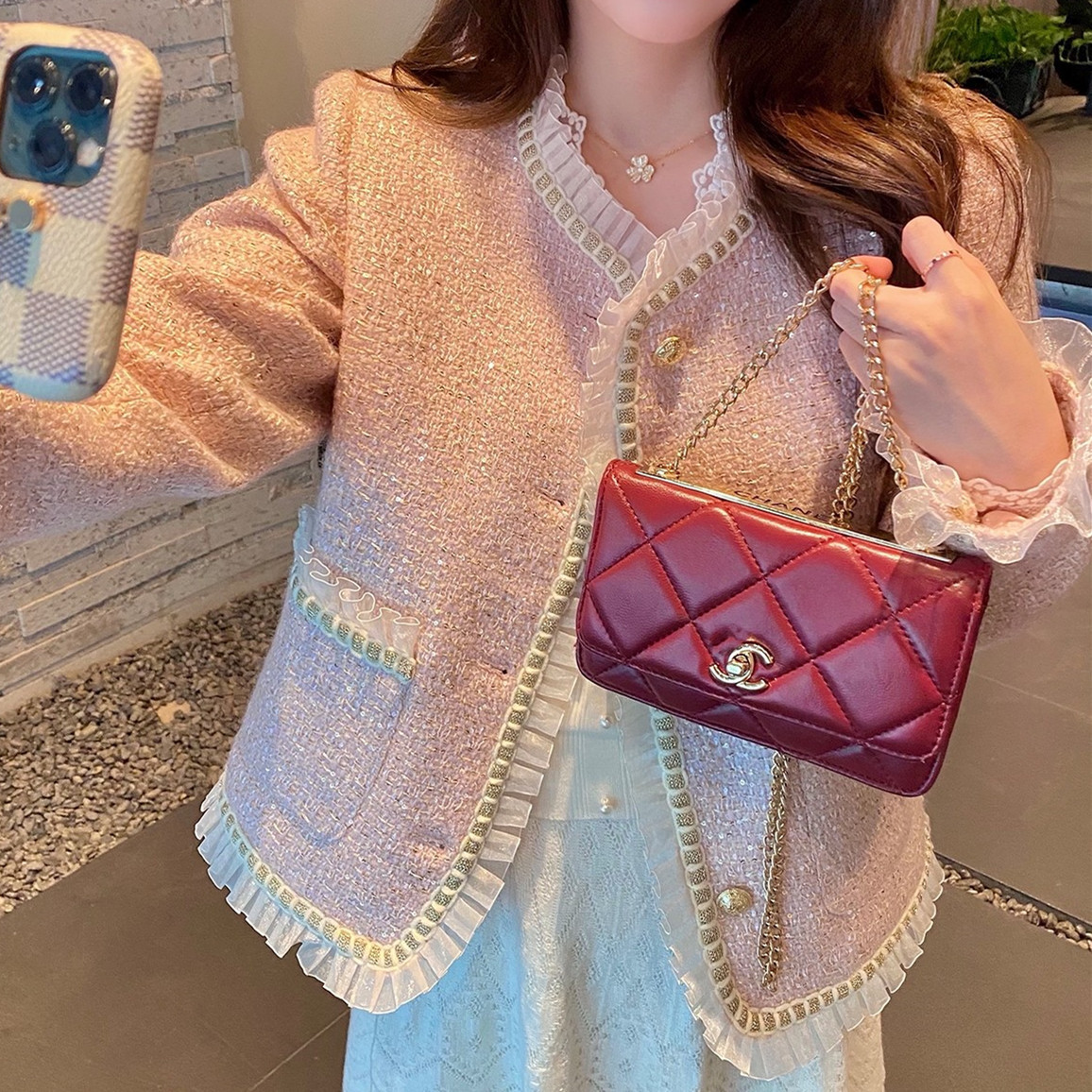 早春粉色名媛小香风外套女2022新款法式温柔甜美减龄亮片短款上衣