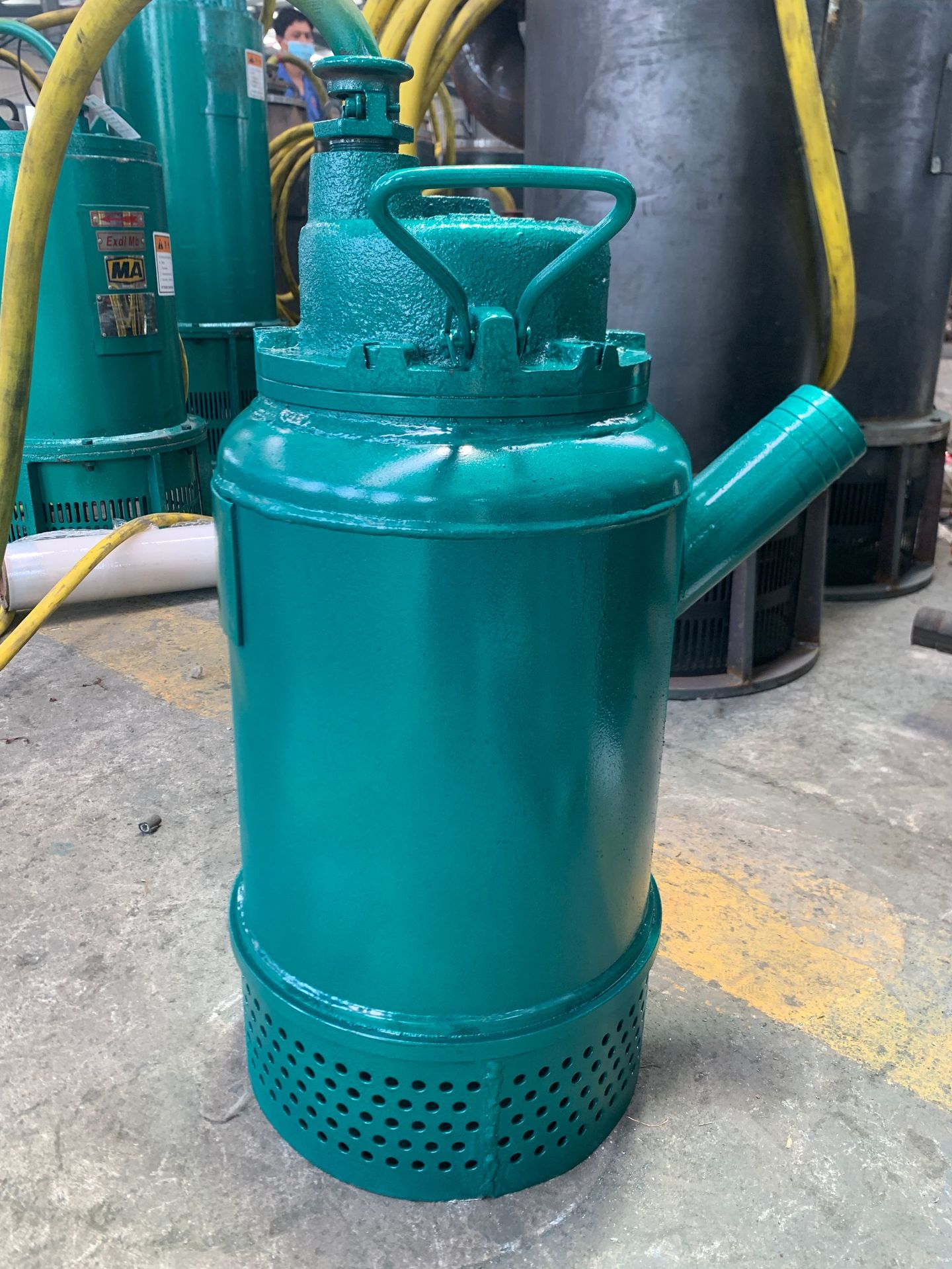 新强矿用7.5kw防爆排沙潜水电泵