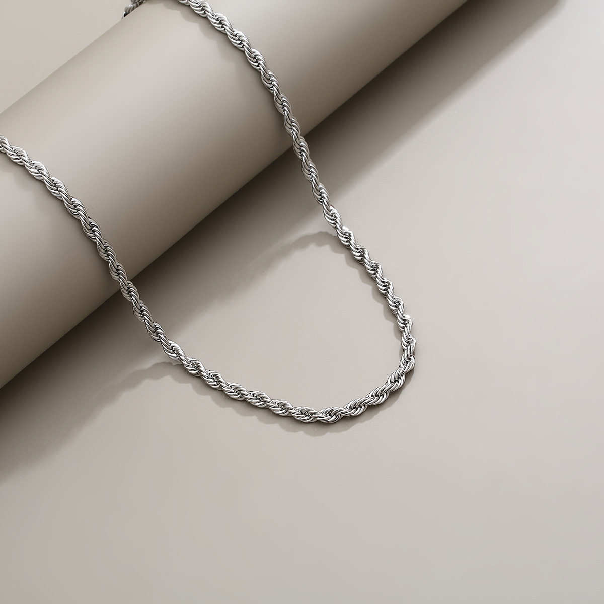 欧美创意新品麻花项链钛钢链子简约男女情侣项链批发可定制锁骨链