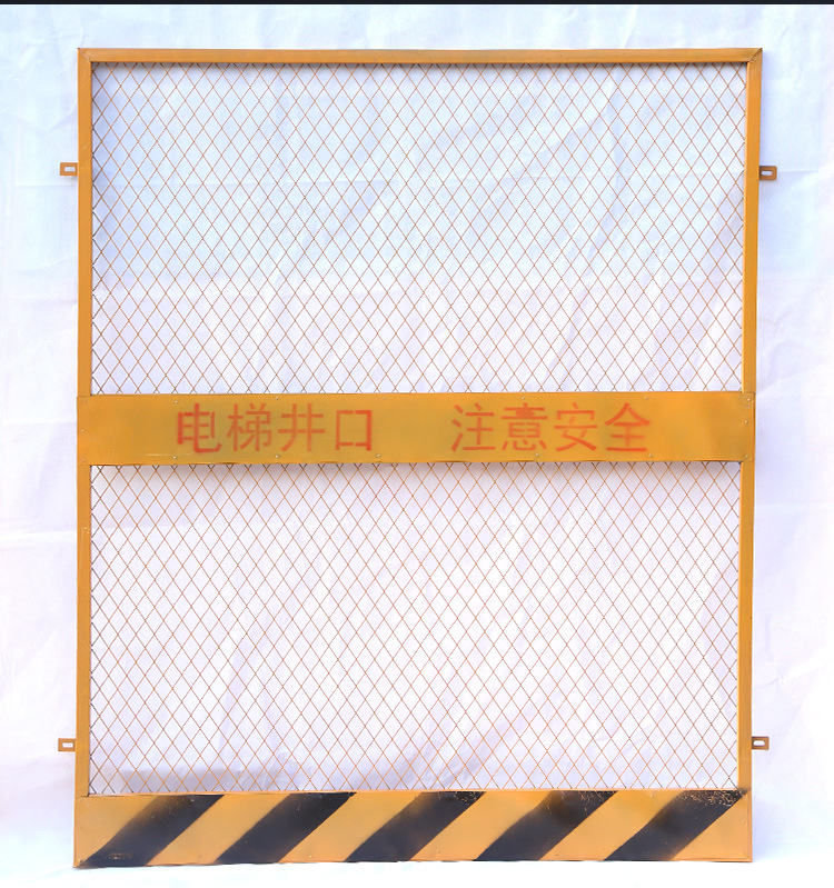 施工电梯防护门门基坑工程梯建筑制品网门升降机加厚临时
