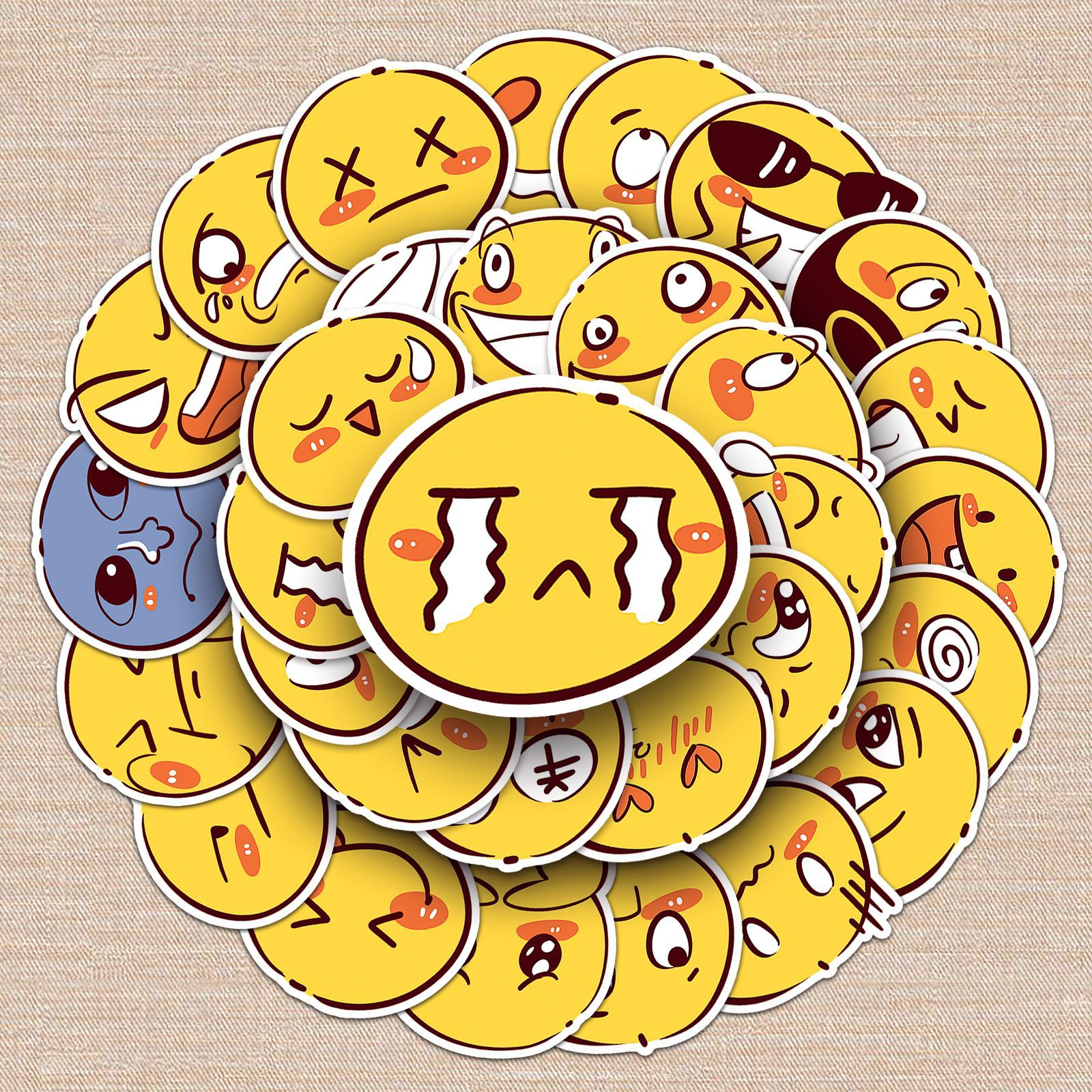 原创表情包个性卡通可爱搞笑咕卡装饰行李箱笔记本电脑贴纸-阿里巴巴