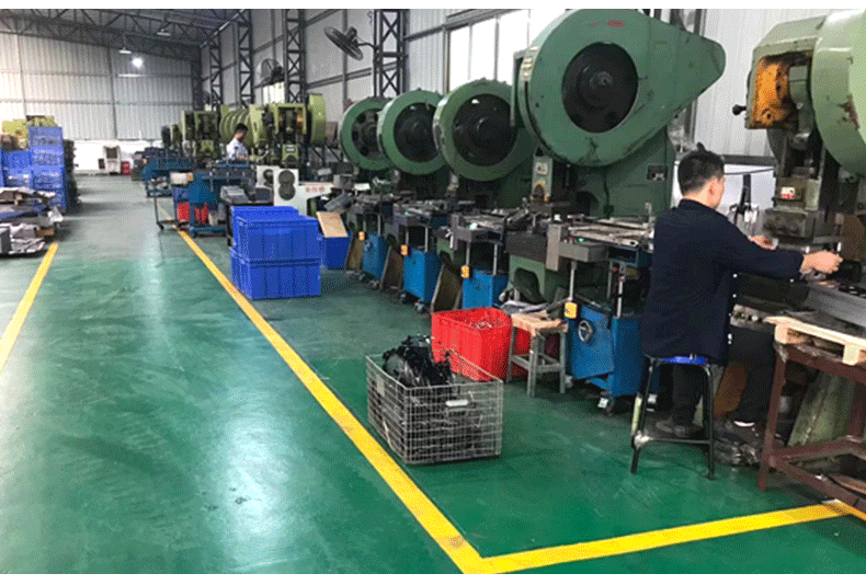 工厂外加工定制礼盒热销零食罐子小铁盒 糖果包装铁盒 喜糖盒铁盒