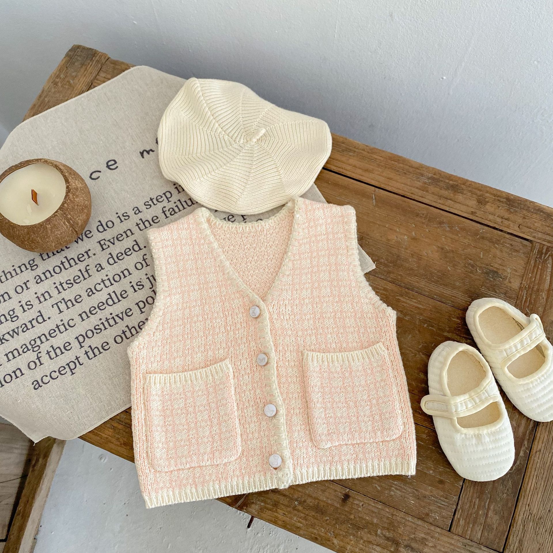 2023秋装女宝宝婴幼儿童格子口袋针织开衫棉纱百搭小香风马甲外套