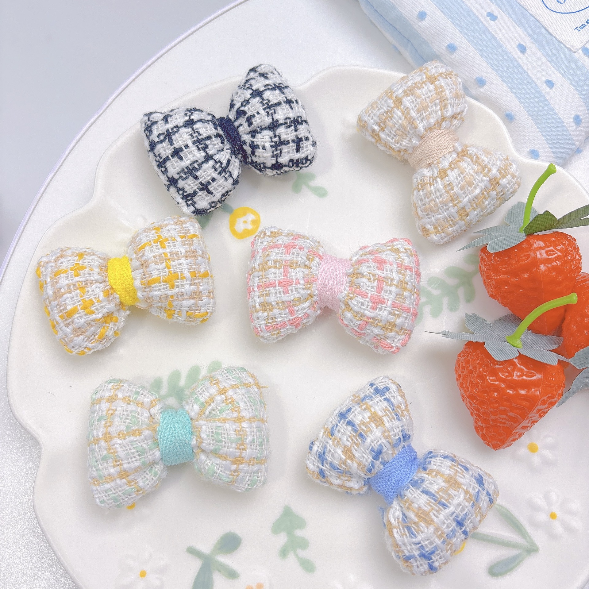 春夏新款布艺充棉蝴蝶结配件小香风蝴蝶结DIY玩偶配饰服装帽辅料