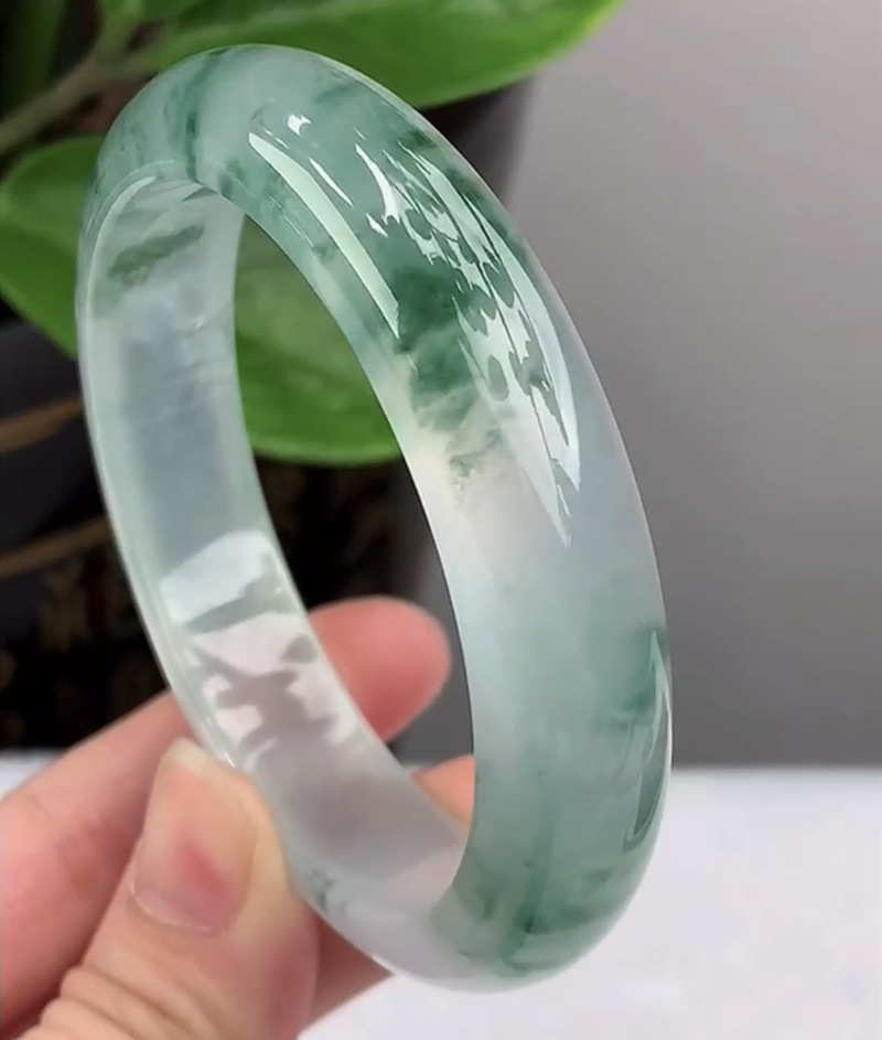 缅甸翡翠玉手镯玻璃冰糯种阳绿飘花贵妃油青紫罗兰正圈细圆条a货