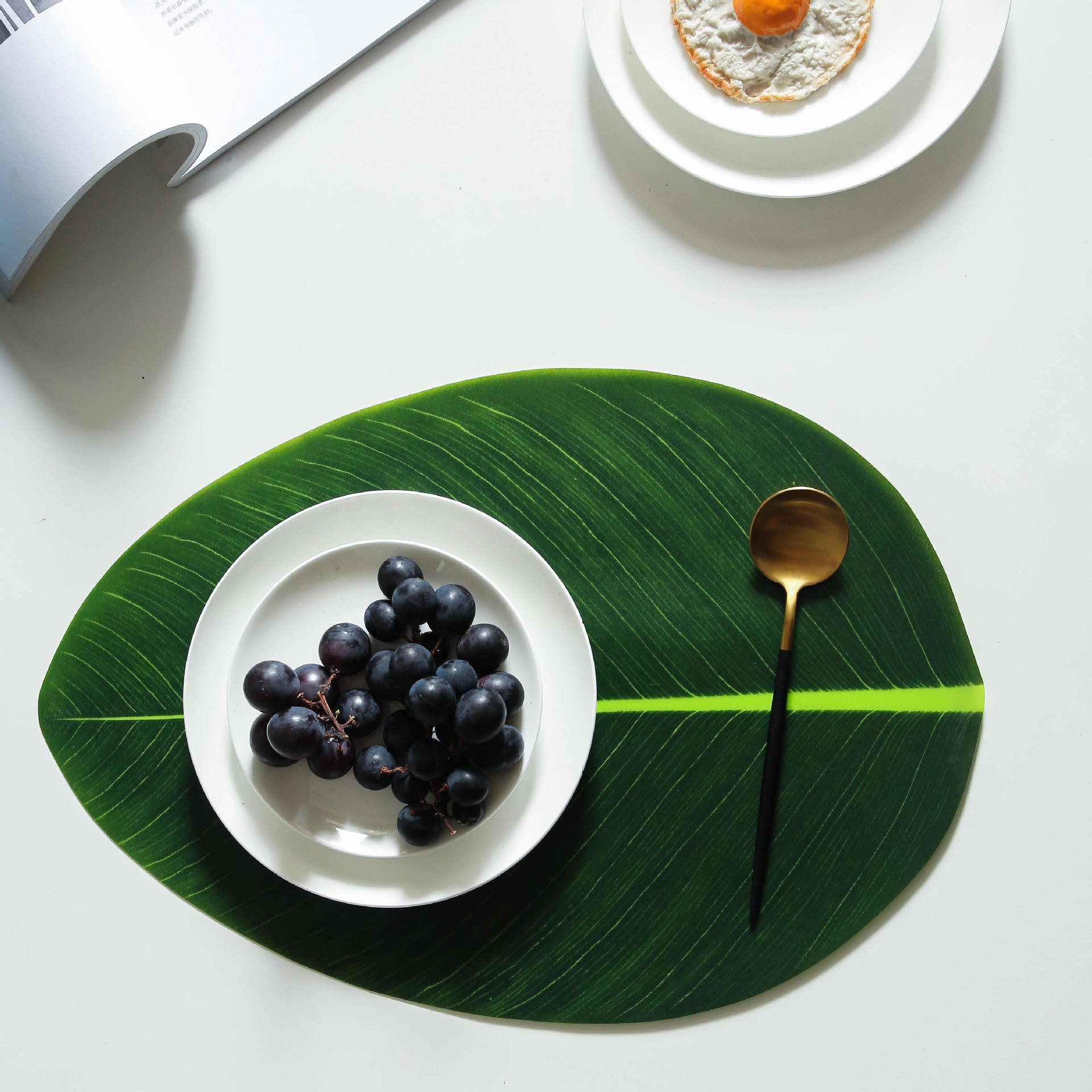 Cross-Border Imitate Leaves PEVA Western-Style Placemat Home Nordic Style Ins Decorative Placemat Waterproof Non-Slip Heatproof Table Mat