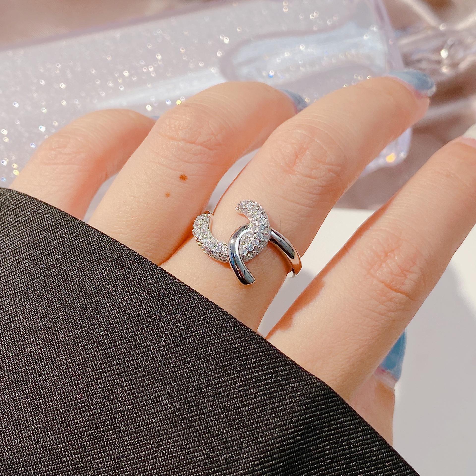 s925纯银双c镶嵌戒指女ins小众设计高级感时尚轻奢送女友七夕礼物