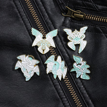 外贸卡通翅膀羽毛眼睛翅膀造型合金胸针几何形衣服包包配饰品徽章