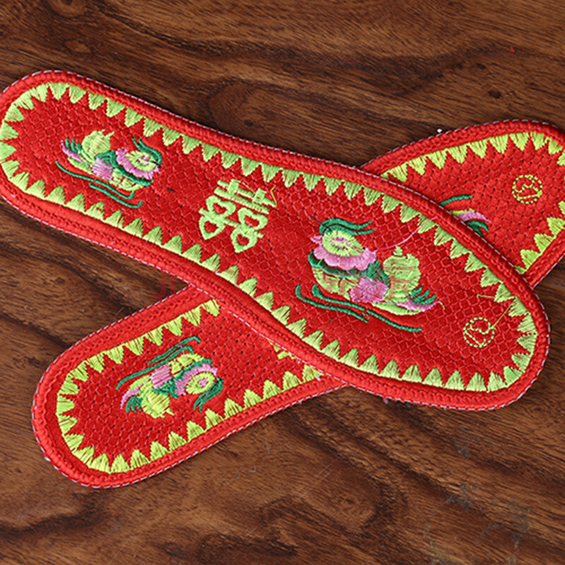 男女红鞋垫陪嫁十字绣花粘底鞋垫刺绣鸳鸯红鞋垫结婚婚庆用品