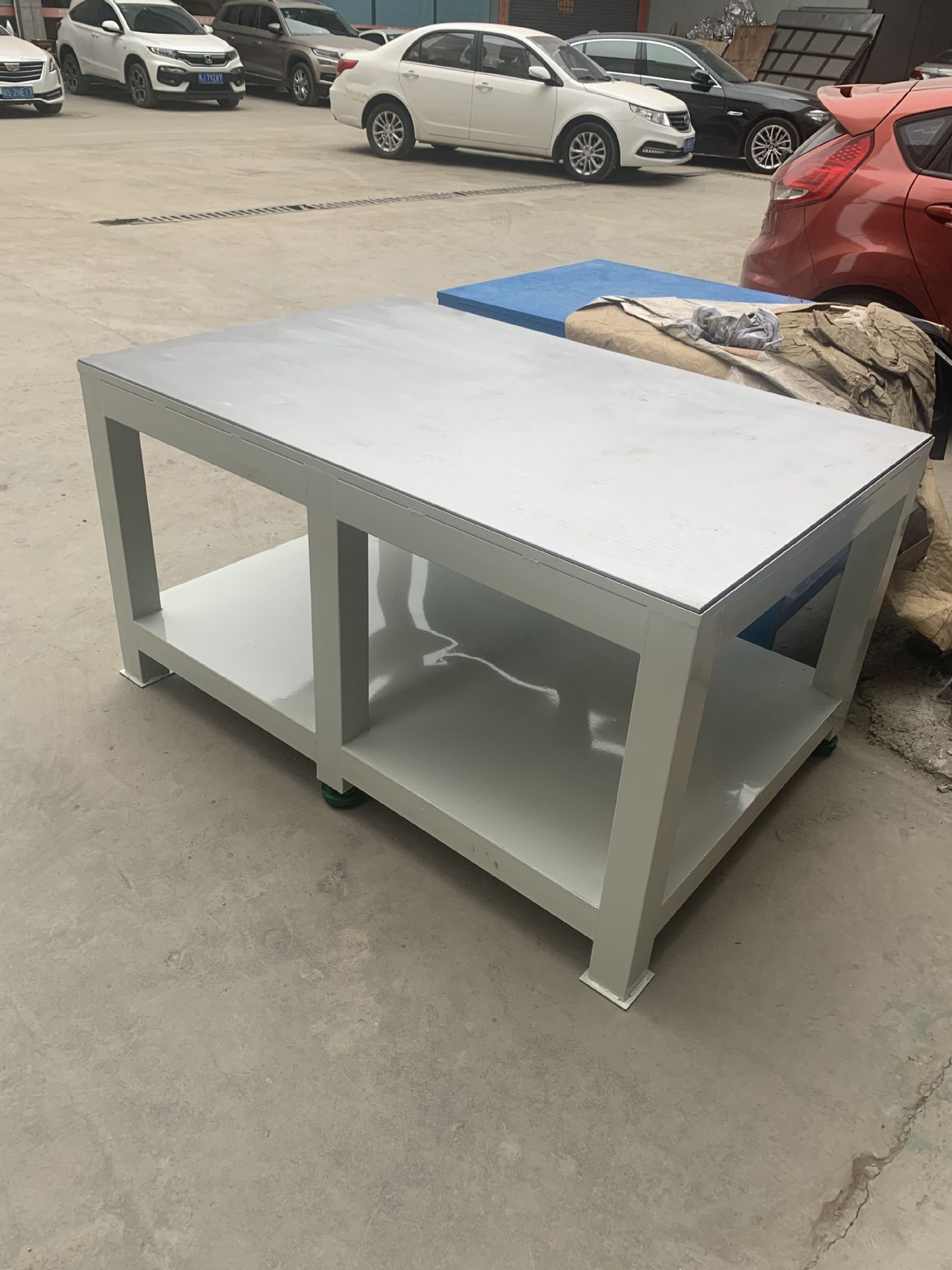 湛江模具钢板工作台 模具飞模台合模台 钳工工作台维修合模操作台