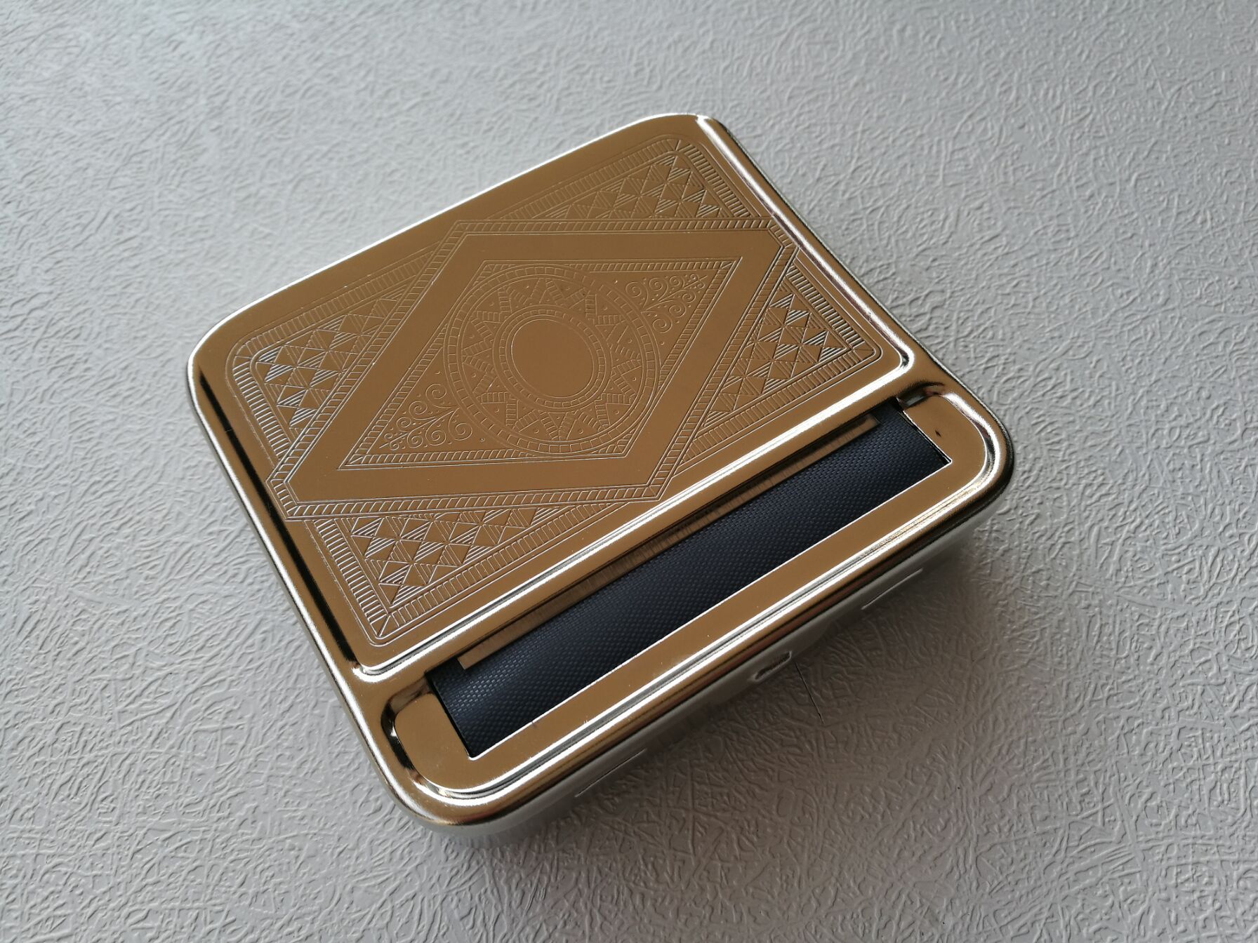 70mm卷烟器盒式卷烟器手动卷烟器花纹随机