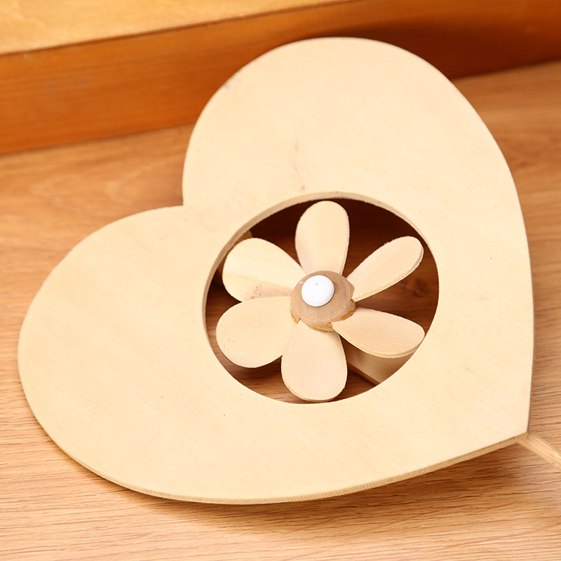 新款复活节diy工艺品创意春天木质爱心小风车花园装饰品插件