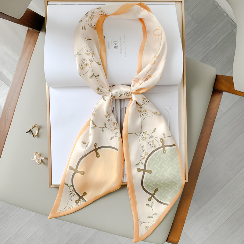 2021新款民族风缎面长条丝巾女韩版装饰领巾发带薄款气质礼品围巾