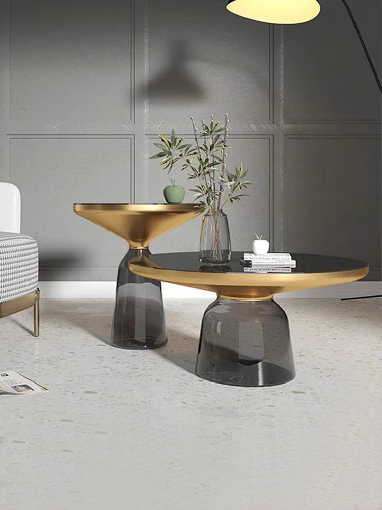 北欧现代轻奢茶几 简约风格彩色玻璃小圆桌ins网红客厅家具设计师