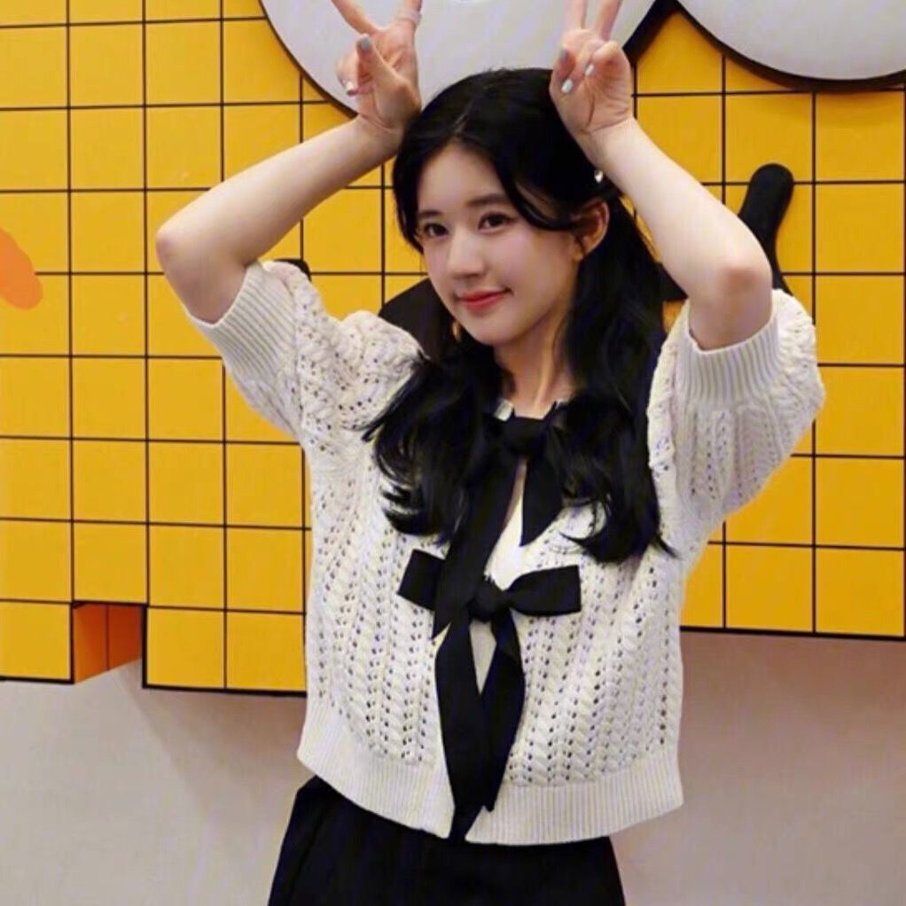 2021赵露思同款衣服明星米白色蝴蝶结针织衫短袖上衣