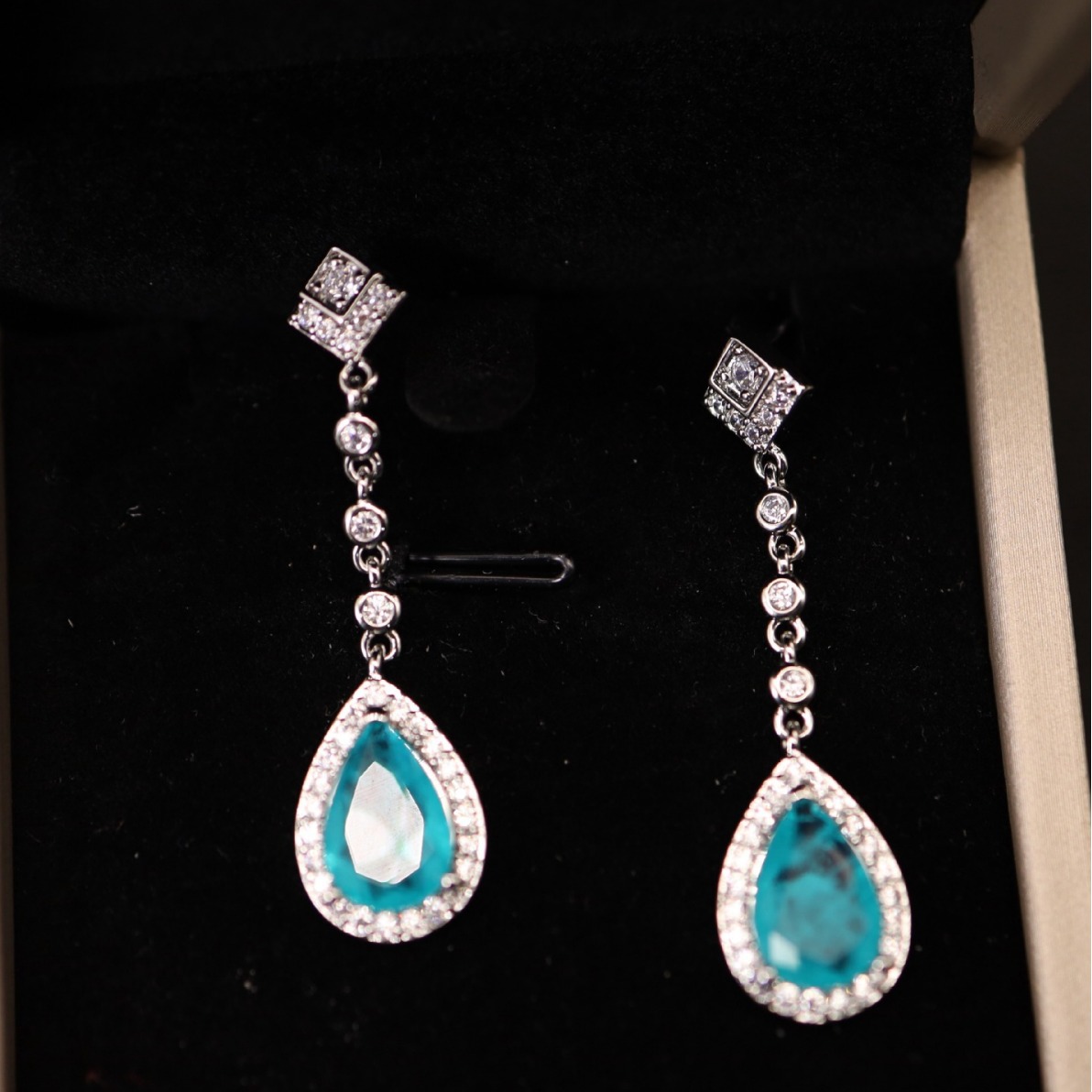 新款直播仿真彩宝帕拉伊巴鸽血红宝石刚玉耳坠耳钉女可过钻笔过灯