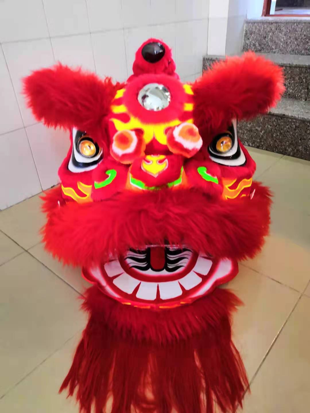 南狮/狮头/醒狮道具/狮鼓/狮裤/羊毛醒狮/竹编/玻璃钢/火焰狮头