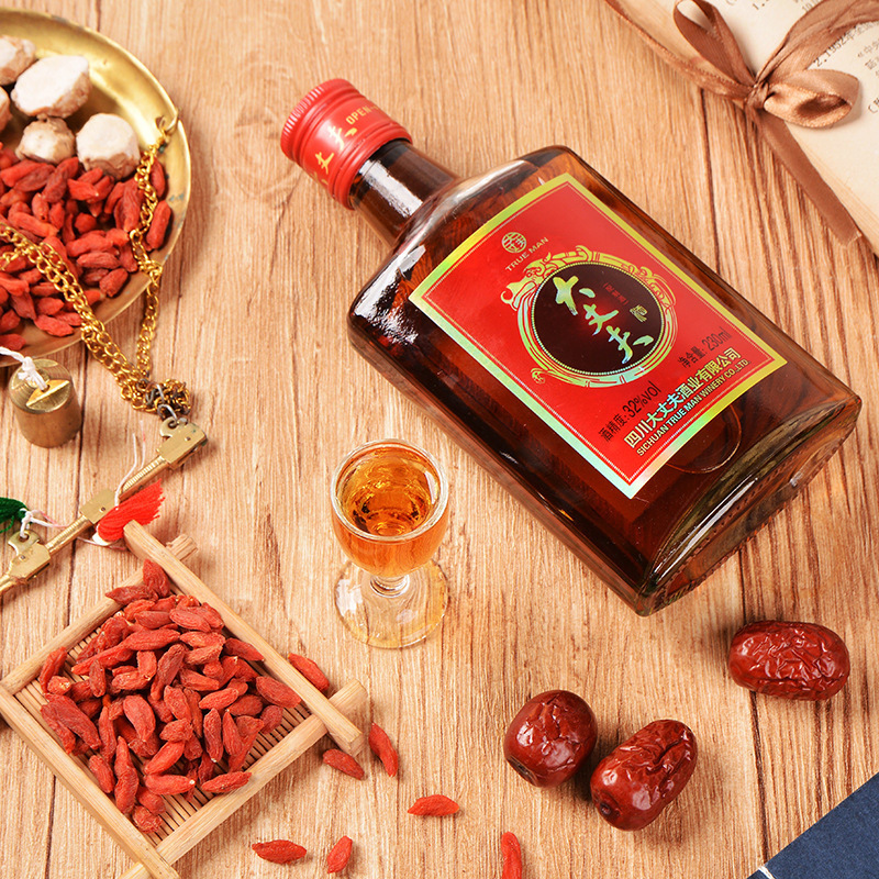 大丈夫配制酒男性保养身体小瓶白酒32度传统滋补食补230ml/瓶包邮