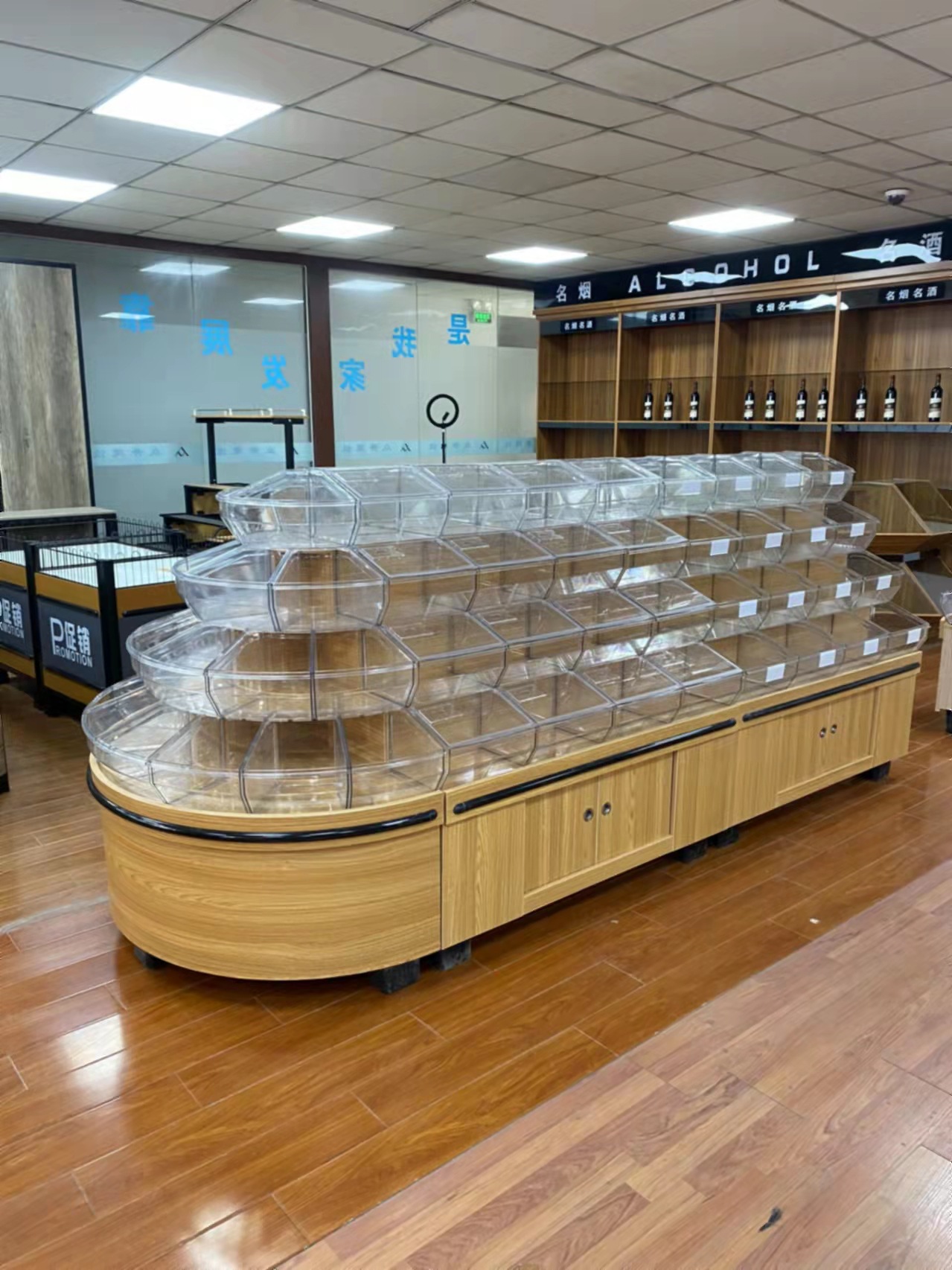 超市散称货架 木质中岛展示柜零食休闲小食品散装糖果便利店货架