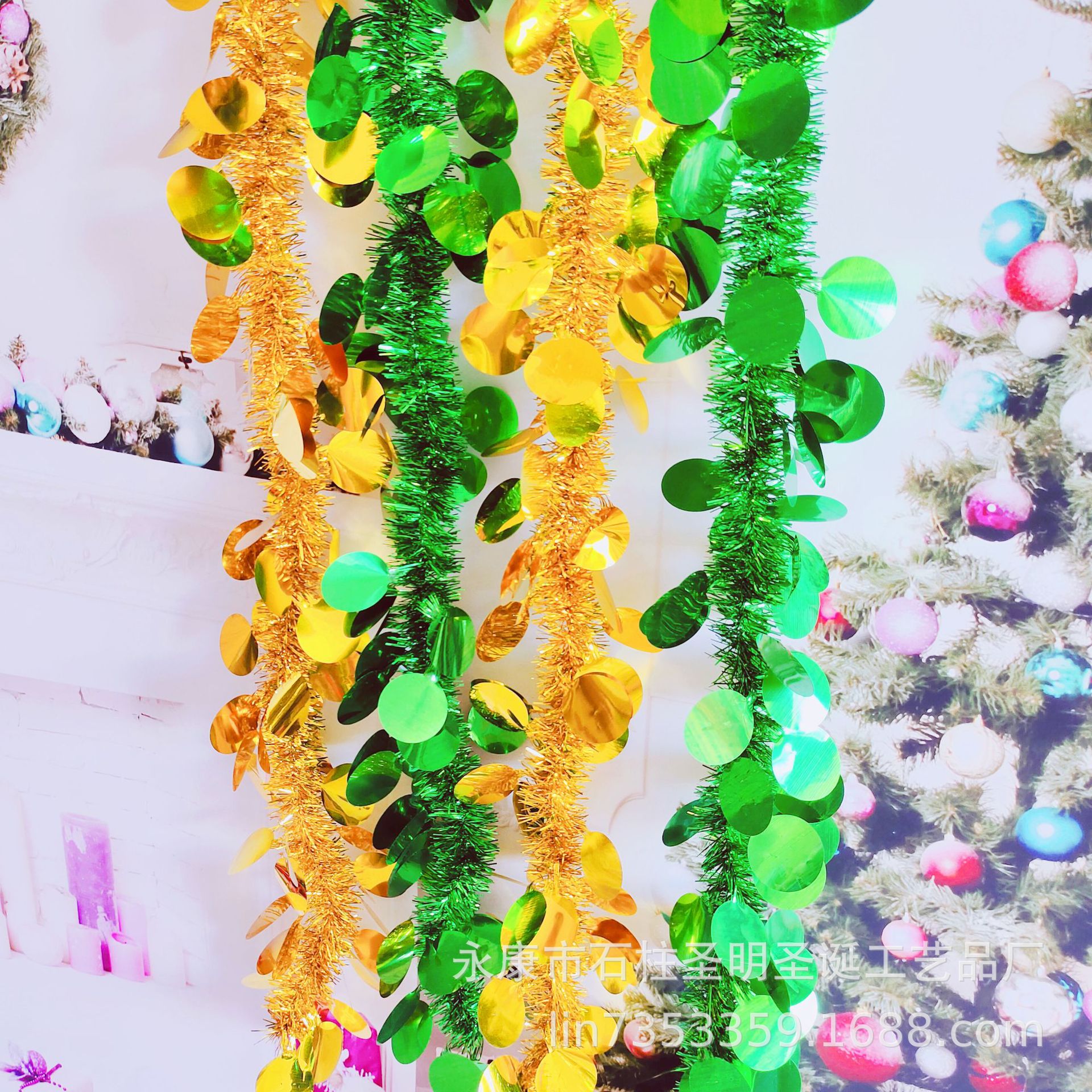 批发 跨境圣诞节装饰彩条大圆片结婚生日派对布置节日毛条彩带2米