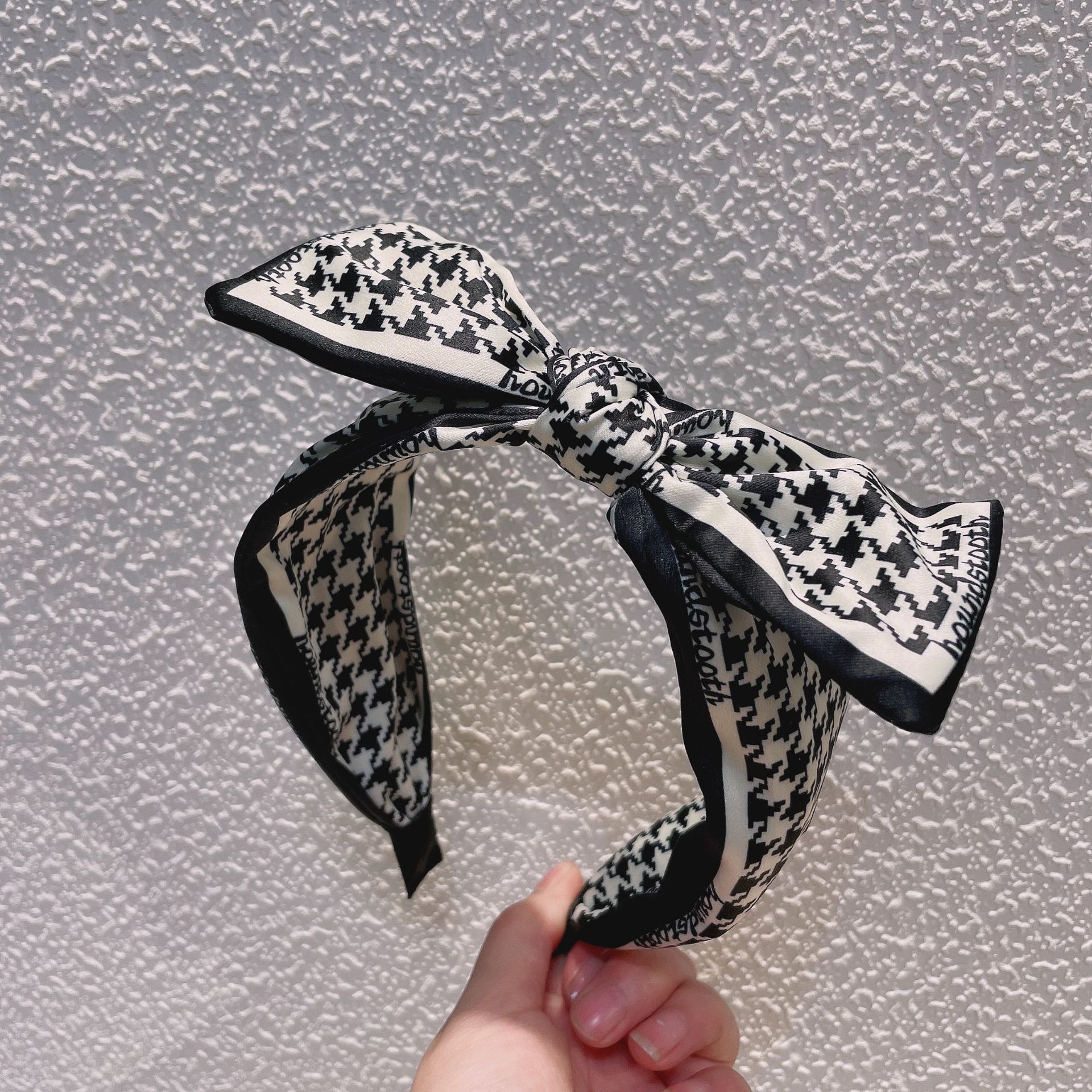 千鸟格发箍女秋冬款法式复古宽边头箍韩国外出发带蝴蝶结发卡头饰