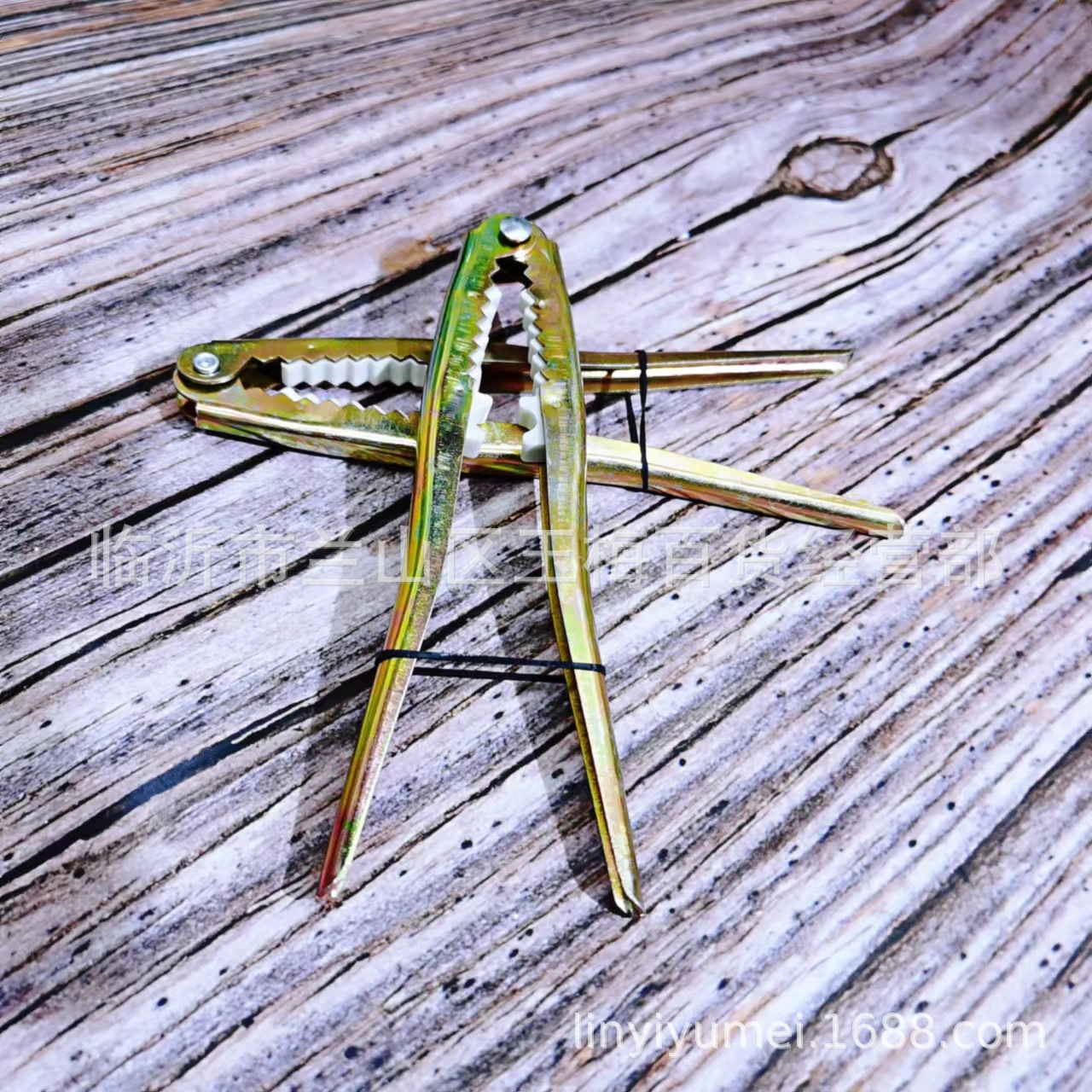一元店松子夹 松子钳 榛子夹 坚果钳子核桃夹子 一元百货-阿里巴巴