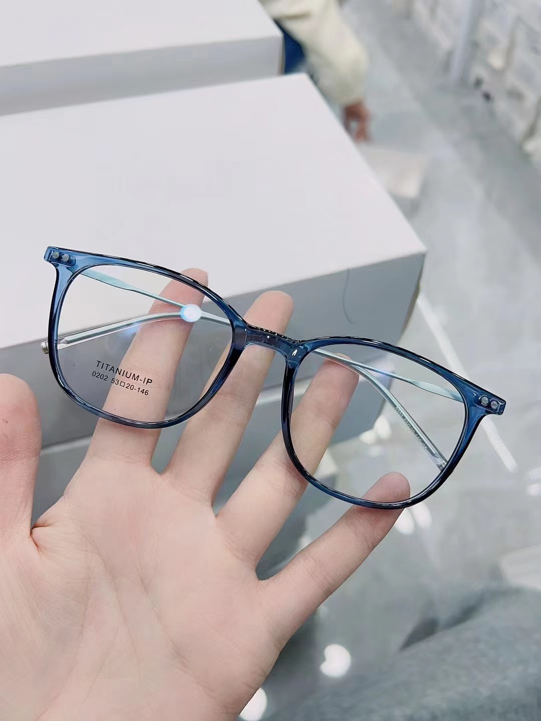新款超轻钛板镜框无鼻托钛茶色时尚网红眼镜架可配高度数近视蓝光