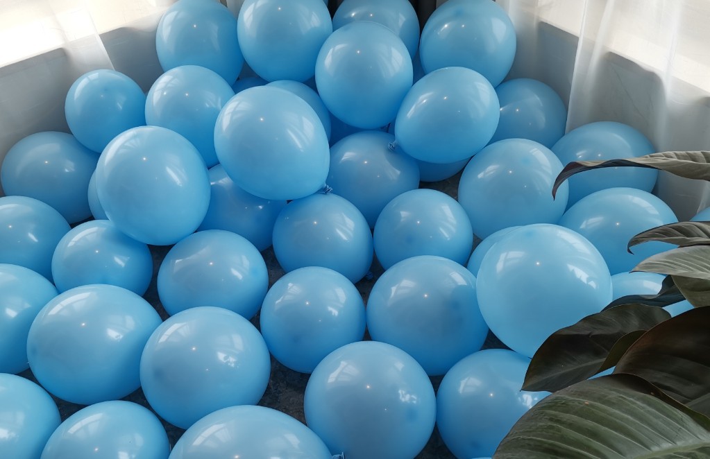 新品马卡龙气球10寸2.2克糖果色仿美气球装饰婚庆派对气球