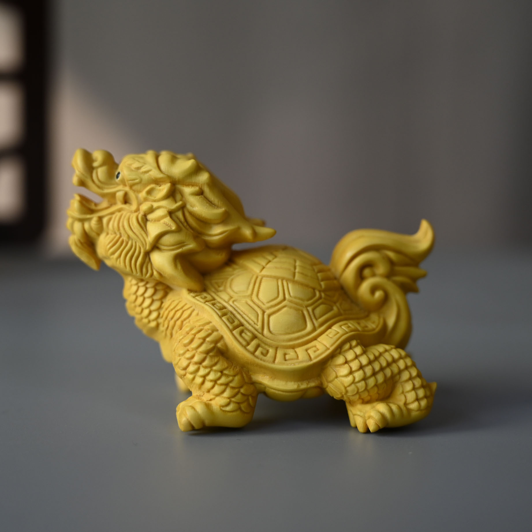 黄杨木龙龟手把件 实木木雕文玩工艺品神兽龙龟摆件家居办公装饰