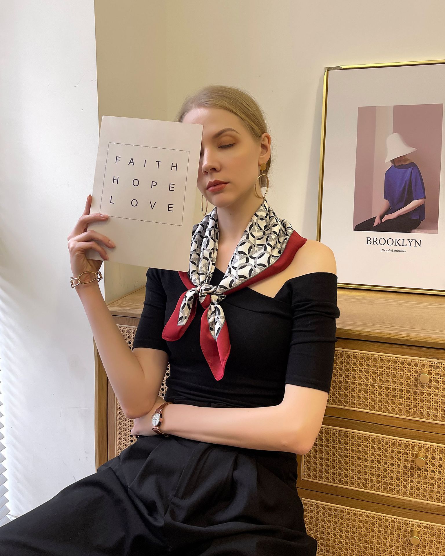 2021新款仿真丝丝巾女70cm方巾斜纹绑包包小领巾印花礼品定制围巾