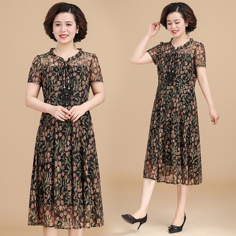 妈妈夏装短袖连衣裙女中长款洋气减龄40岁50中老年女装碎花裙子夏
