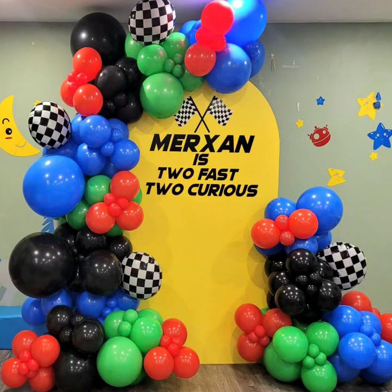跨境热卖赛车主题儿童生日气球链花环拱门套装男孩生日布置气球