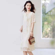 新中式真丝米色连衣裙2024新款女夏季大码女装显瘦桑蚕丝中长裙子