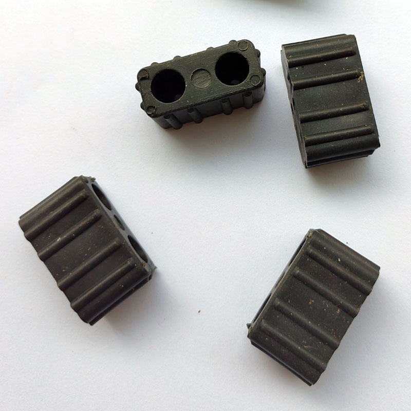 2040单通不锈钢栏杆连接件铝合金门窗直通方管一通转角塑料件接头