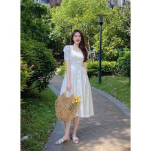 9531法式方领泡泡袖白色连衣裙女夏季小众设计赫本风长裙鱼骨收腰