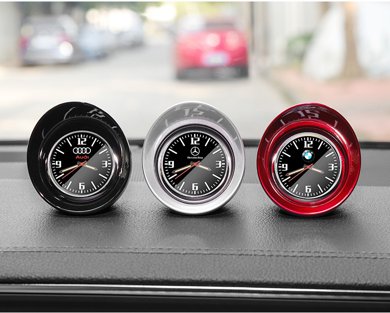 汽车车载时钟摆件车用夜光电子表车内钟表时间表电子钟石英表摆件
