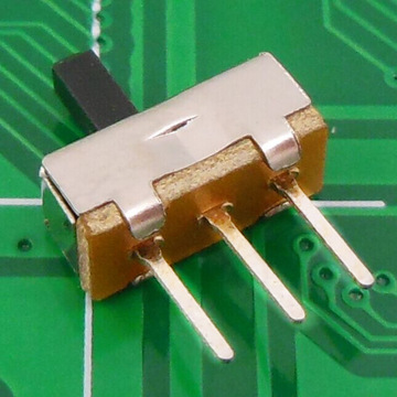 拨动开关ss-12d00三脚插件电子玩具两档滑动开关手持灯笼波段开关